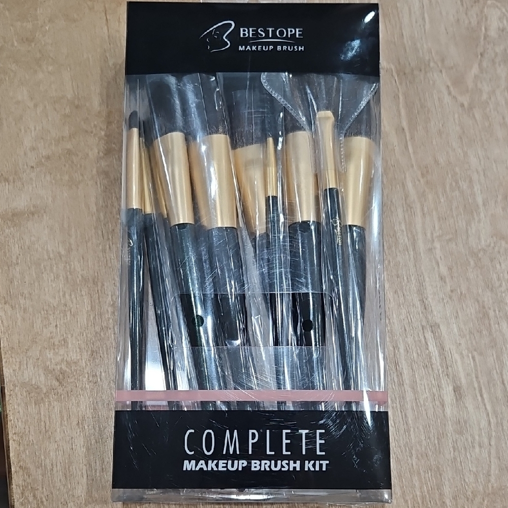 Makeup Brushes